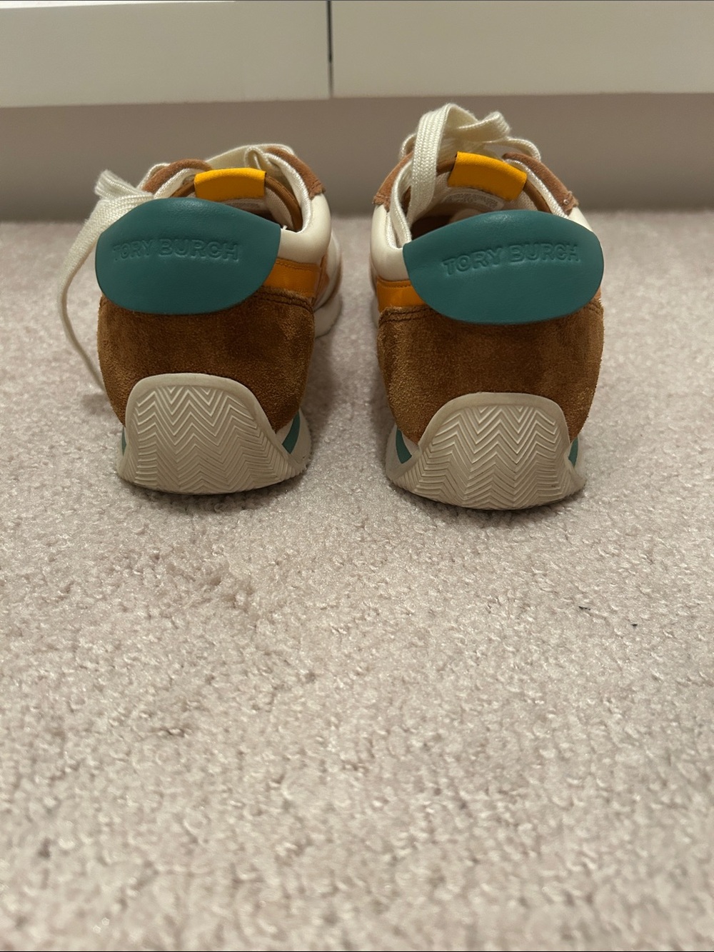 Tory Burch Hank Sneaker new ivory , orange citrine, bright lago color - Picture 2 of 4